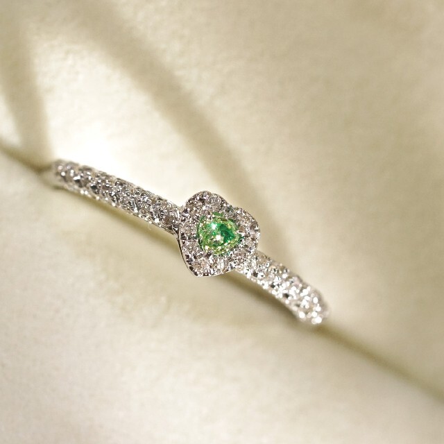ハート形　天然ダイヤモンドリング0.35ct　k18 レディースのアクセサリー(リング(指輪))の商品写真