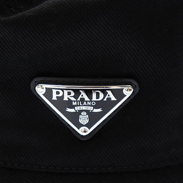 PRADA(プラダ)のプラダ PRADA 2021年製 ドリル バケットハット 黒 ブラック メンズの帽子(その他)の商品写真