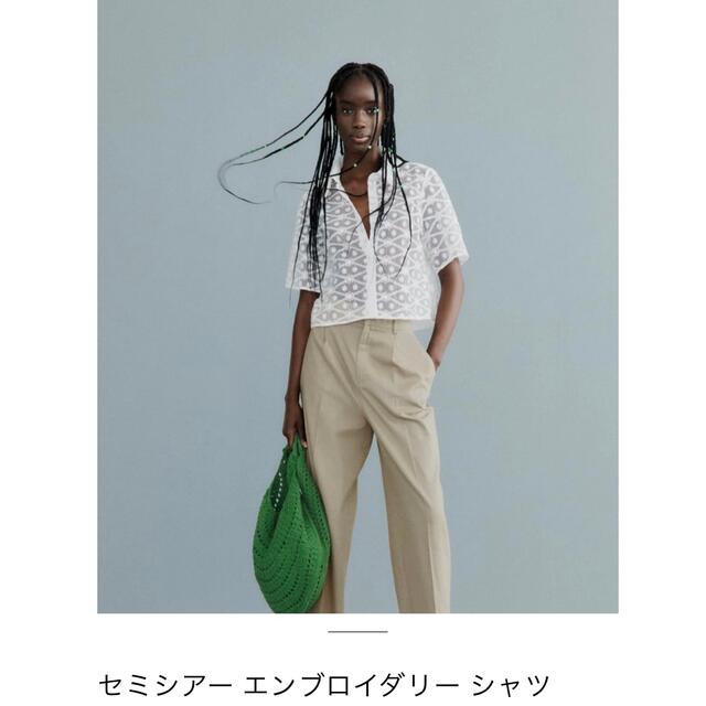 ZARA(ザラ)のZARA セミシアーエンブロイダリーシャウト レディースのトップス(Tシャツ(半袖/袖なし))の商品写真