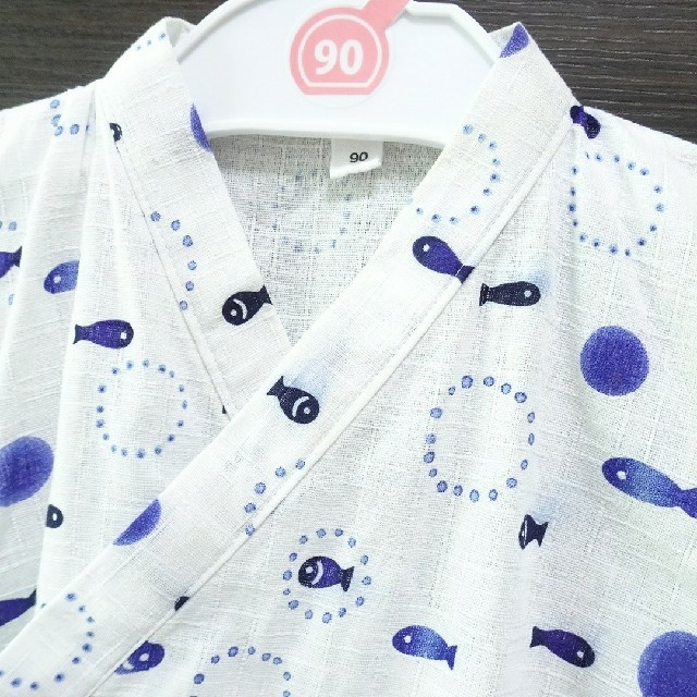 アカチャンホンポ(アカチャンホンポ)の90 甚平ロンパース 魚 キッズ/ベビー/マタニティのキッズ服男の子用(90cm~)(甚平/浴衣)の商品写真