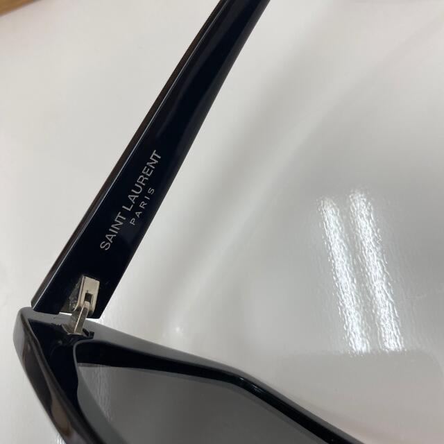 Saint Laurent(サンローラン)のサンローラン　サングラス　MICA SL276 001 レディースのファッション小物(サングラス/メガネ)の商品写真