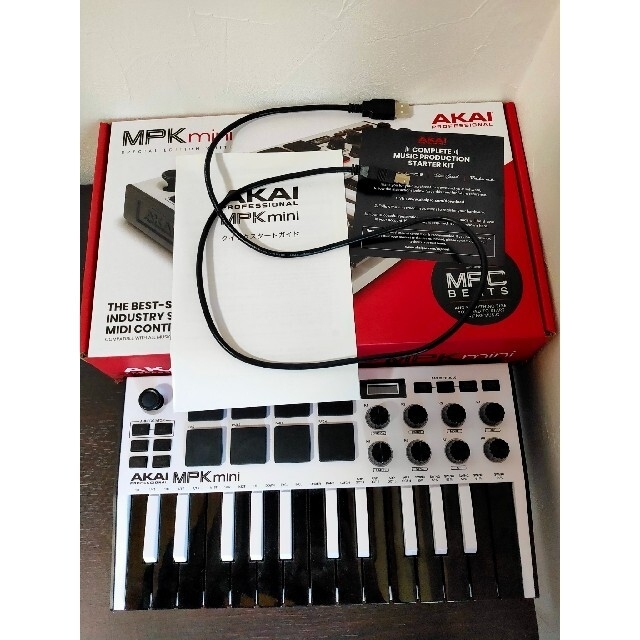MPK mini mk3 Akai Pro MIDIキーボード 25鍵USB