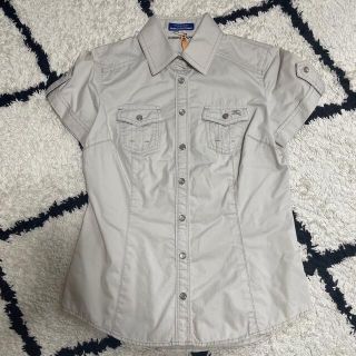 バーバリーブルーレーベル(BURBERRY BLUE LABEL)のブラウス　バーバリー(シャツ/ブラウス(半袖/袖なし))