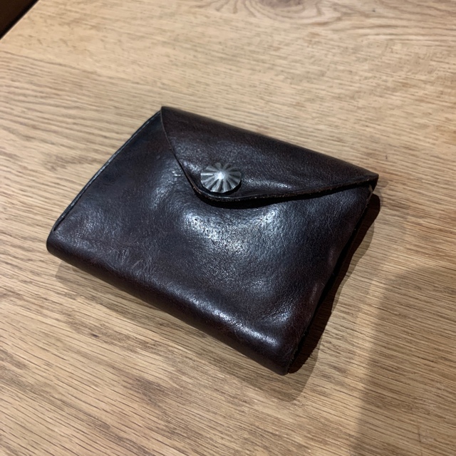 RRL(ダブル アール エル)の「コンチョ レザー ウォレット RRL(ダブル アール エル)の「コンチョ レザー ウォレット