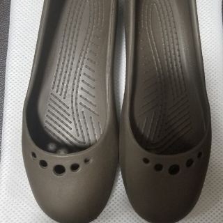 クロックス(crocs)のcrocs　サンダル　w6 　ブラウン(サンダル)