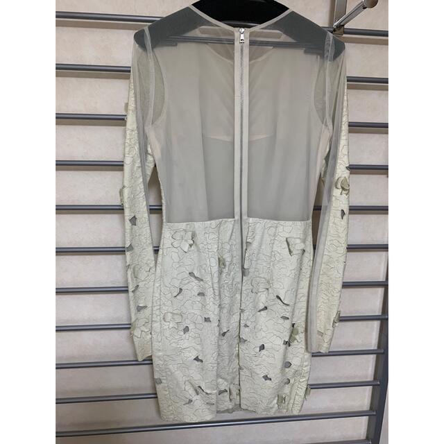 BCBG MAXAZRIA】 長袖チュールのコンビネーションワンピース - ミニ