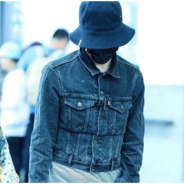 ジヨン着用 vetements levi's 再構築 デニムジャケット-