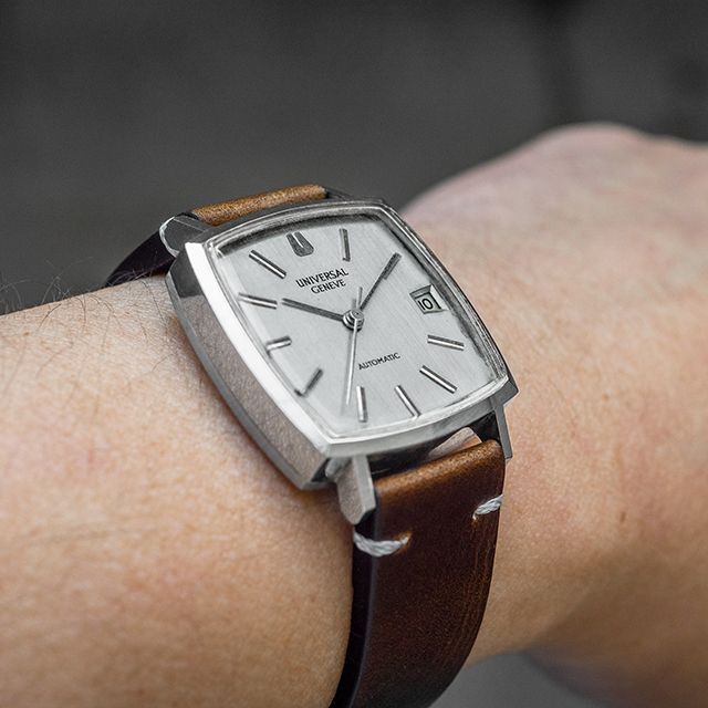 UNIVERSAL GENEVE(ユニバーサルジュネーブ)の(549) 稼働美品 ユニバーサル ジュネーブ 自動巻き 1970年 日差4秒 メンズの時計(腕時計(アナログ))の商品写真