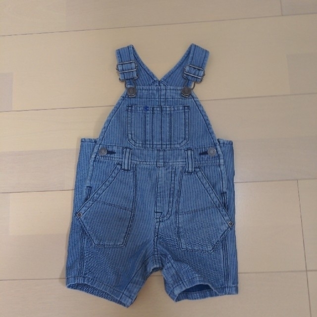 babyGAP(ベビーギャップ)のGAP ギャップ オーバーオール 股下 スナップ 70 キッズ/ベビー/マタニティのベビー服(~85cm)(カバーオール)の商品写真