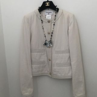 シャネル(CHANEL)のお値下げシャネルボタンが素敵なノーカラージャケット(ノーカラージャケット)