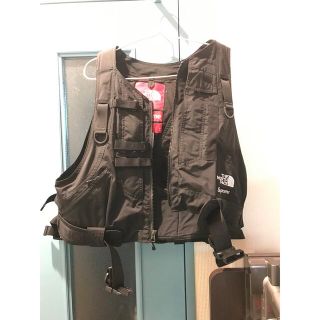 シュプリーム(Supreme)のsupreme northface rtgジャケット　ベスト(ベスト)