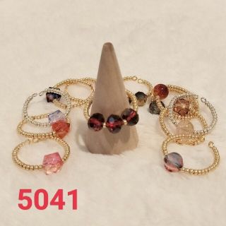 【No.5041】ボタンカットガラスビーズ8㎜ レッド✕メタリック(リング)