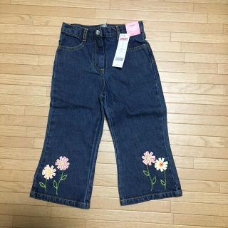 ジンボリー(GYMBOREE)の新品　ジンボリー　お花のデニムジーンズ　2歳(パンツ/スパッツ)