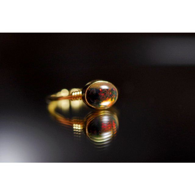 新作☆『Black Opal』の世界でひとつの天然石リングsv925+22kgp | www