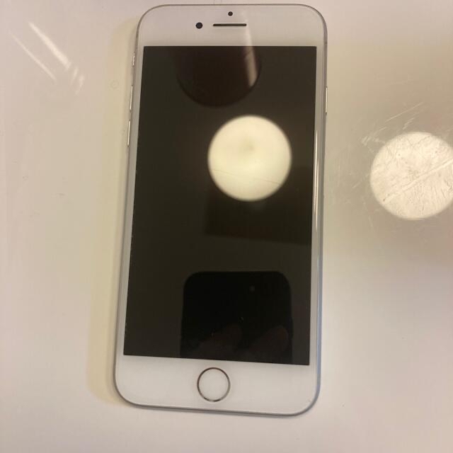 au iphone8 b シルバーネットワーク永久保証 mq792j/a 本体 au iphone8 b シルバーネットワーク永久保証 mq792j/a 本体