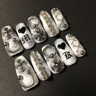 白 ホワイト マーブル イニシャル ボディピアス ピアス 地雷 地雷ネイル