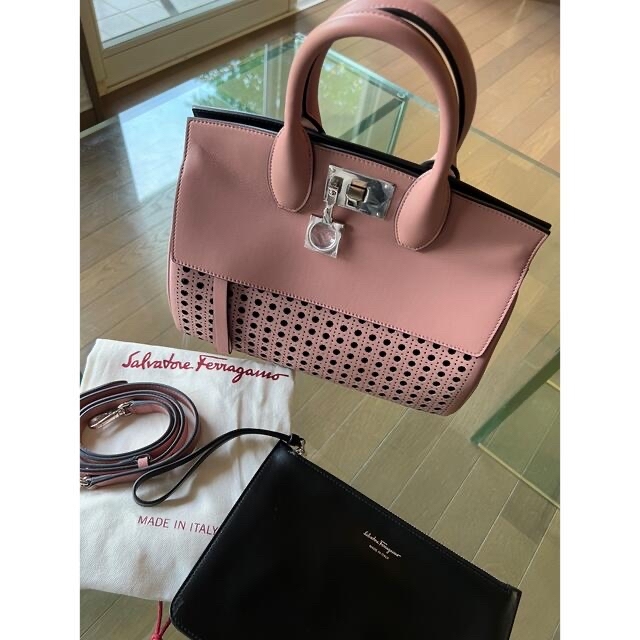 Salvatore Ferragamo - 新品未使用【Salvatore Ferragamo】STUDIO BAG