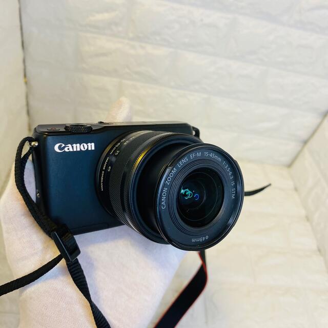 【美品】EOS M10 レンズキット ミラーレスデジタルカメラ 初心者オススメCanon