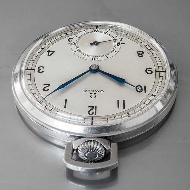 (541)稼働美品 オメガ 懐中時計 純正箱付 手巻き1937年製 アンティーク