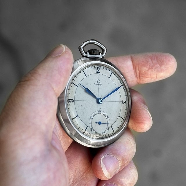 (531) オメガ 懐中時計 手巻 1939年製 稼働 日差5秒 アンティーク
