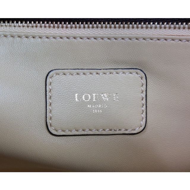 訳あり商品 極美品!LOEWE【ロエベ】アマソナ Amazon 28 レザー