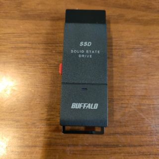 バッファロー ポータブルSSD 1.0TB  SSD-PUT1.0U3-B/N(PC周辺機器)