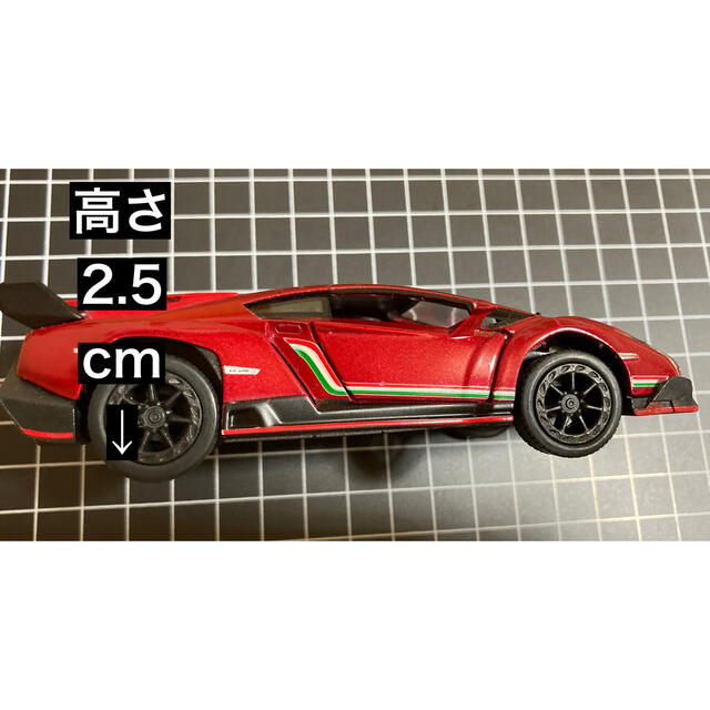 Lamborghini(ランボルギーニ)のミニカー Lamborghini スポーツカー 赤 チョロQ エンタメ/ホビーのおもちゃ/ぬいぐるみ(ミニカー)の商品写真