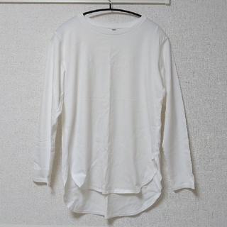 ユニクロ(UNIQLO)のユニクロ　ロングT　S(Tシャツ(長袖/七分))