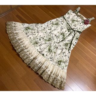 インゲボルグ(INGEBORG)の最終値下！インゲボルグピンクハウス花柄刺繍ワンピース生成日本製イノセントワールド(ロングワンピース/マキシワンピース)