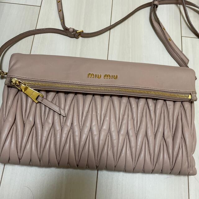 miumiu クラッチバッグ ショルダー付 2