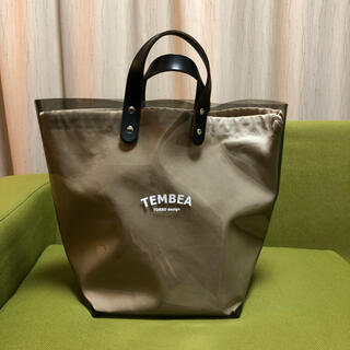 TEMBEA テンベア　PVCトート　Mサイズ　黒　ビニールバッグ