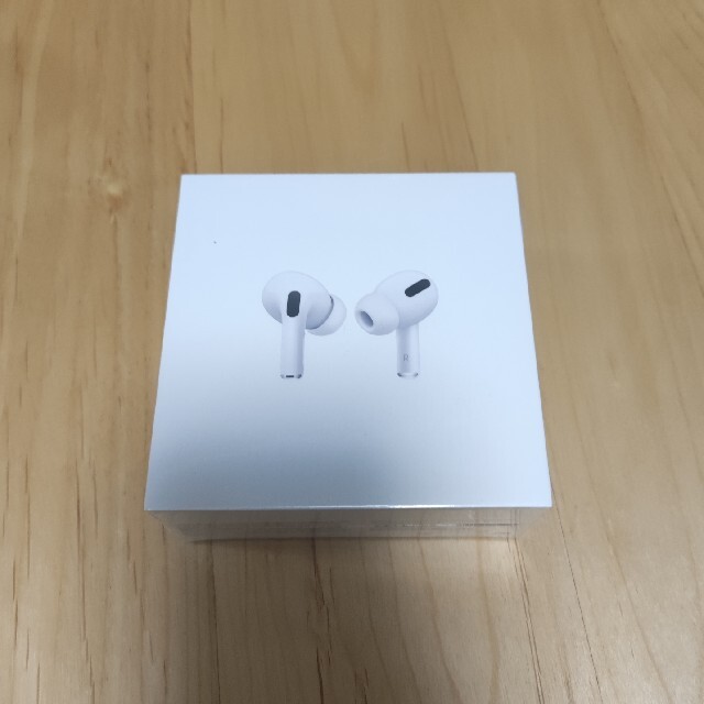 新品・未開封】Apple AirPods Pro MLWK3JAの通販 by かとゆ's shop｜ラクマ