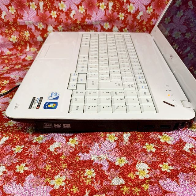NEC(エヌイーシー)のカヲル様専用 スマホ/家電/カメラのPC/タブレット(ノートPC)の商品写真