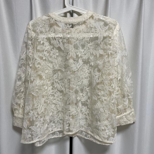 ZARA - ノーブランド 2way 花柄レース ブラウス LLサイズの通販 ZARA - ノーブランド 2way 花柄レース ブラウス LLサイズの通販