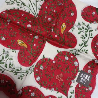 ANNA SUI - 値下げ📌アナスイ☆大判ハンカチーフ🌹❤️58✕58の通販 by ...