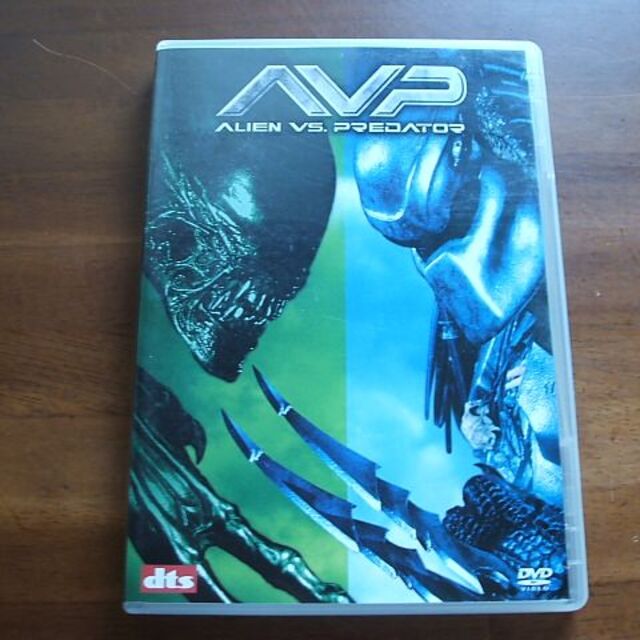 DVD【エイリアンvsプレデター／AVP】(R0066) エンタメ/ホビーのDVD/ブルーレイ(外国映画)の商品写真