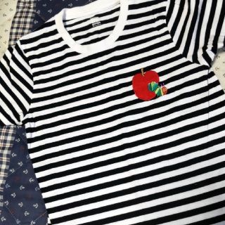デザインティーシャツストアグラニフ(Design Tshirts Store graniph)のgraniph🎀はらぺこあおむしT(Tシャツ(半袖/袖なし))