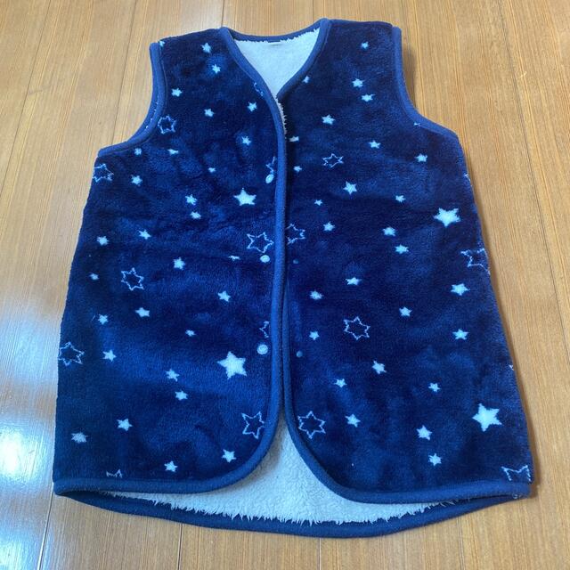 西松屋(ニシマツヤ)の美品　西松屋　羽織　スリーパー キッズ/ベビー/マタニティのキッズ服男の子用(90cm~)(パジャマ)の商品写真