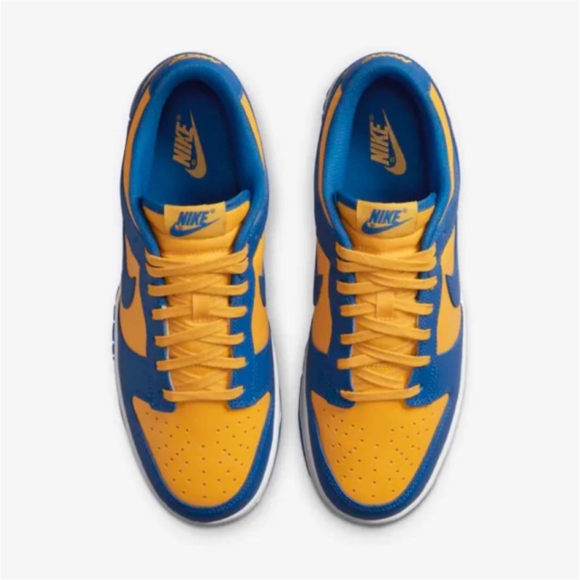 NIKE(ナイキ)のNike Dunk Low "UCLA" 25㎝ メンズの靴/シューズ(スニーカー)の商品写真