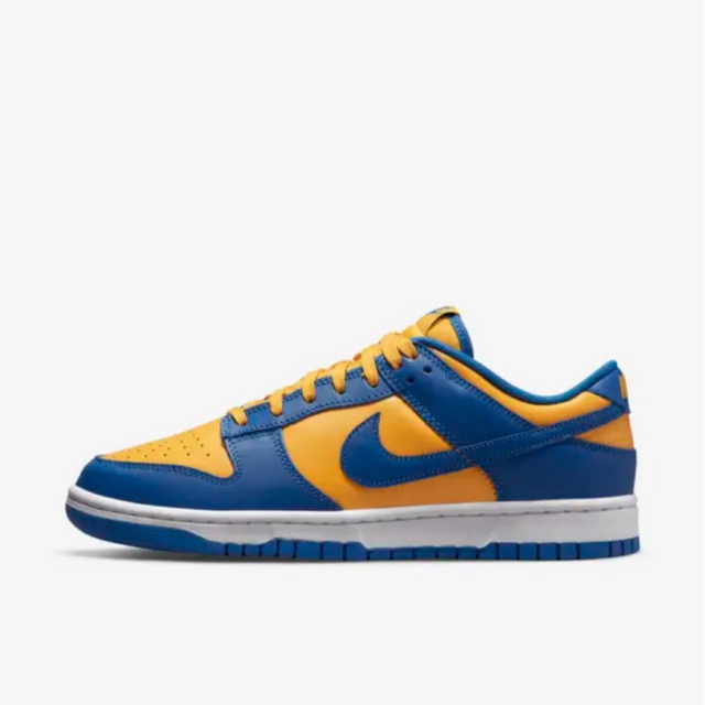 NIKE(ナイキ)のNike Dunk Low "UCLA" 25㎝ メンズの靴/シューズ(スニーカー)の商品写真