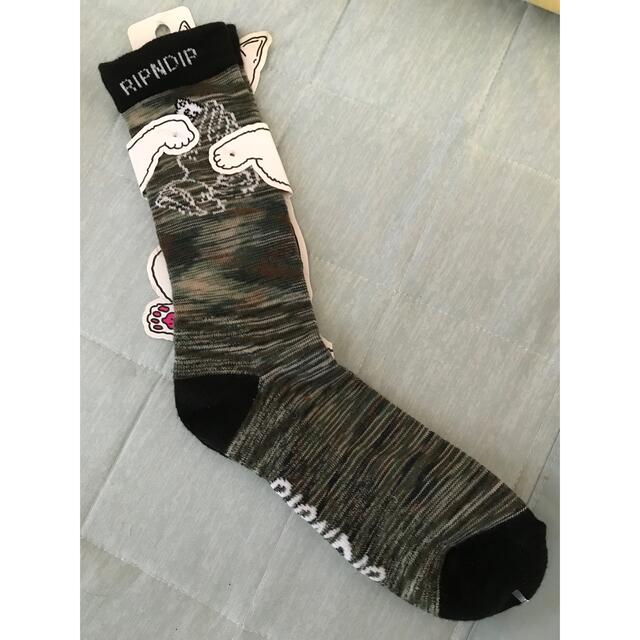 RIPNDIP ソックス　靴下 Praying Hands socks グリーン メンズのレッグウェア(ソックス)の商品写真