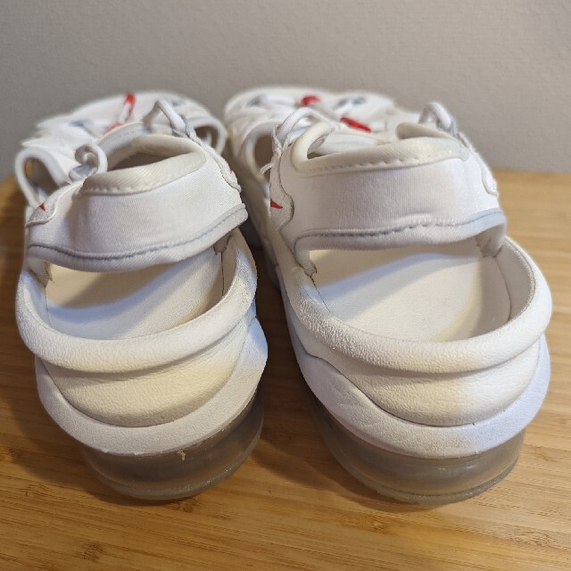 NIKE(ナイキ)のナイキ　エアマックス　ココ レディースの靴/シューズ(サンダル)の商品写真