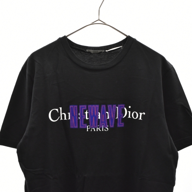 DIOR HOMME(ディオールオム)のDior HOMME ディオールオム ブランドロゴNEWAVE半袖Tシャツ ブラック 733J603N8612 メンズのトップス(Tシャツ/カットソー(半袖/袖なし))の商品写真