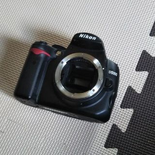 ニコン(Nikon)のニコン  D5000  動作品ボディ  ジャンク(デジタル一眼)