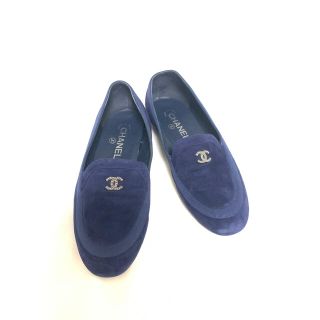 シャネル スエード ローファー/革靴(レディース)の通販 43点 | CHANEL