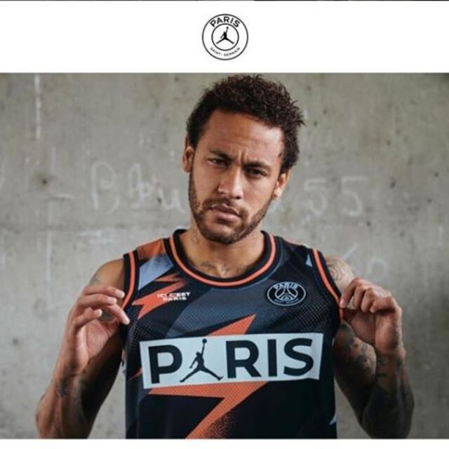 NIKE(ナイキ)のrST専用　PSG×NIKE　USXL メンズのトップス(タンクトップ)の商品写真