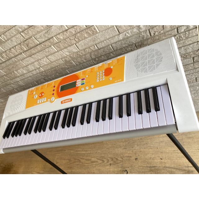 美品 YAMAHA 電子キーボード EZ-J210 61鍵 【スタンド付き】の 美品 YAMAHA 電子キーボード EZ-J210 61鍵 【スタンド付き】の