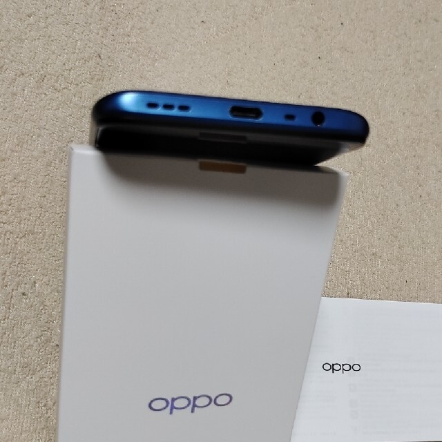OPPO(オッポ)のOPPO A5 2020 SIMフリー スマホ/家電/カメラのスマートフォン/携帯電話(スマートフォン本体)の商品写真