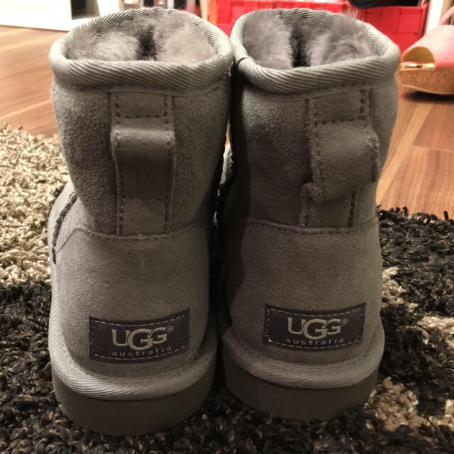 UGG(アグ)の2/26 12時まで値下げ✩UGGムートン レディースの靴/シューズ(ブーツ)の商品写真