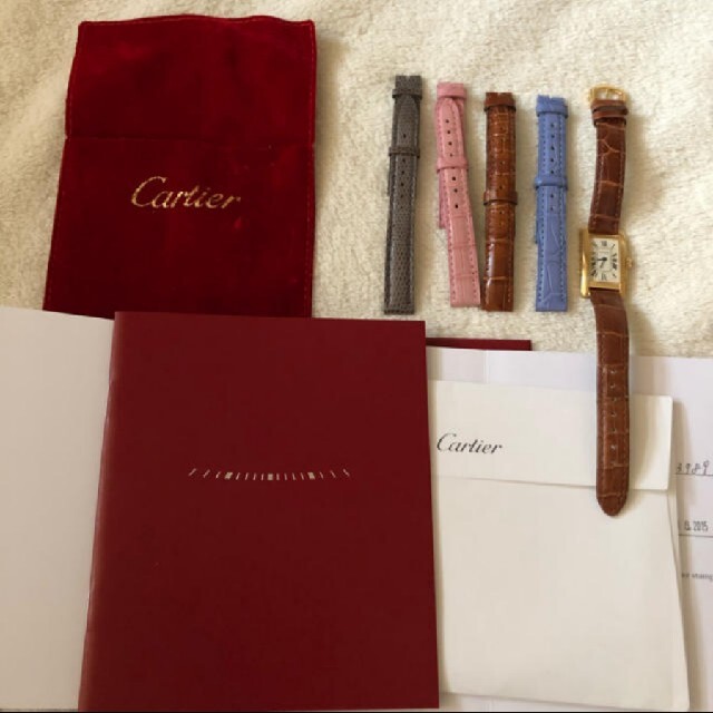 Cartier(カルティエ)のカルティエのタンクアメリカン　イエローゴールドSM レディースのファッション小物(腕時計)の商品写真